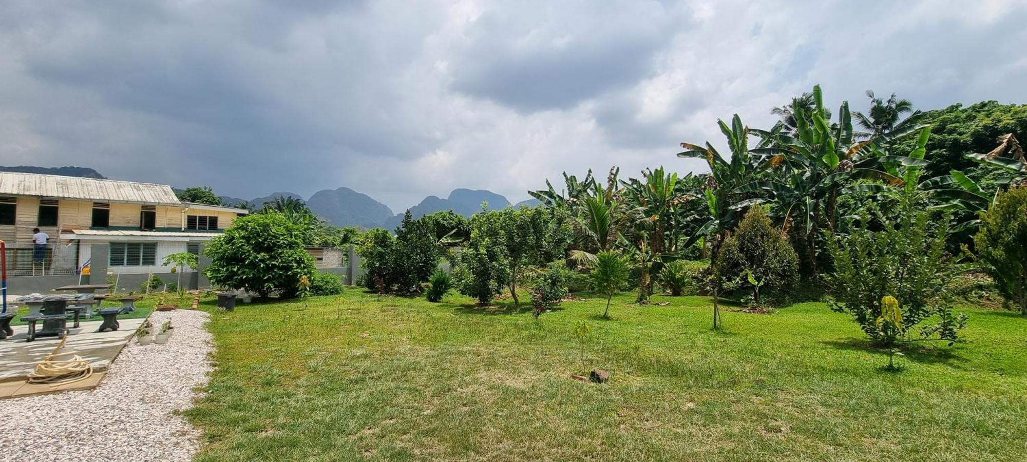 Chalet Hillview 1 *